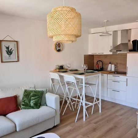 Les Coteaux De Mahe Apartment Tournon-sur-Rhone Exterior photo